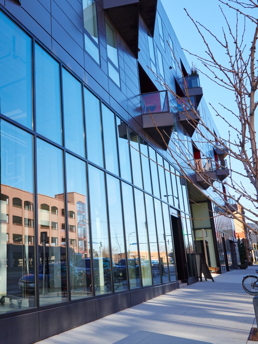 Minneapolis Glass - Manufacturing Better Business- Exterior Glazing